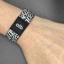Load image into Gallery viewer, Arabic Calligraphy - Smart Wristband
